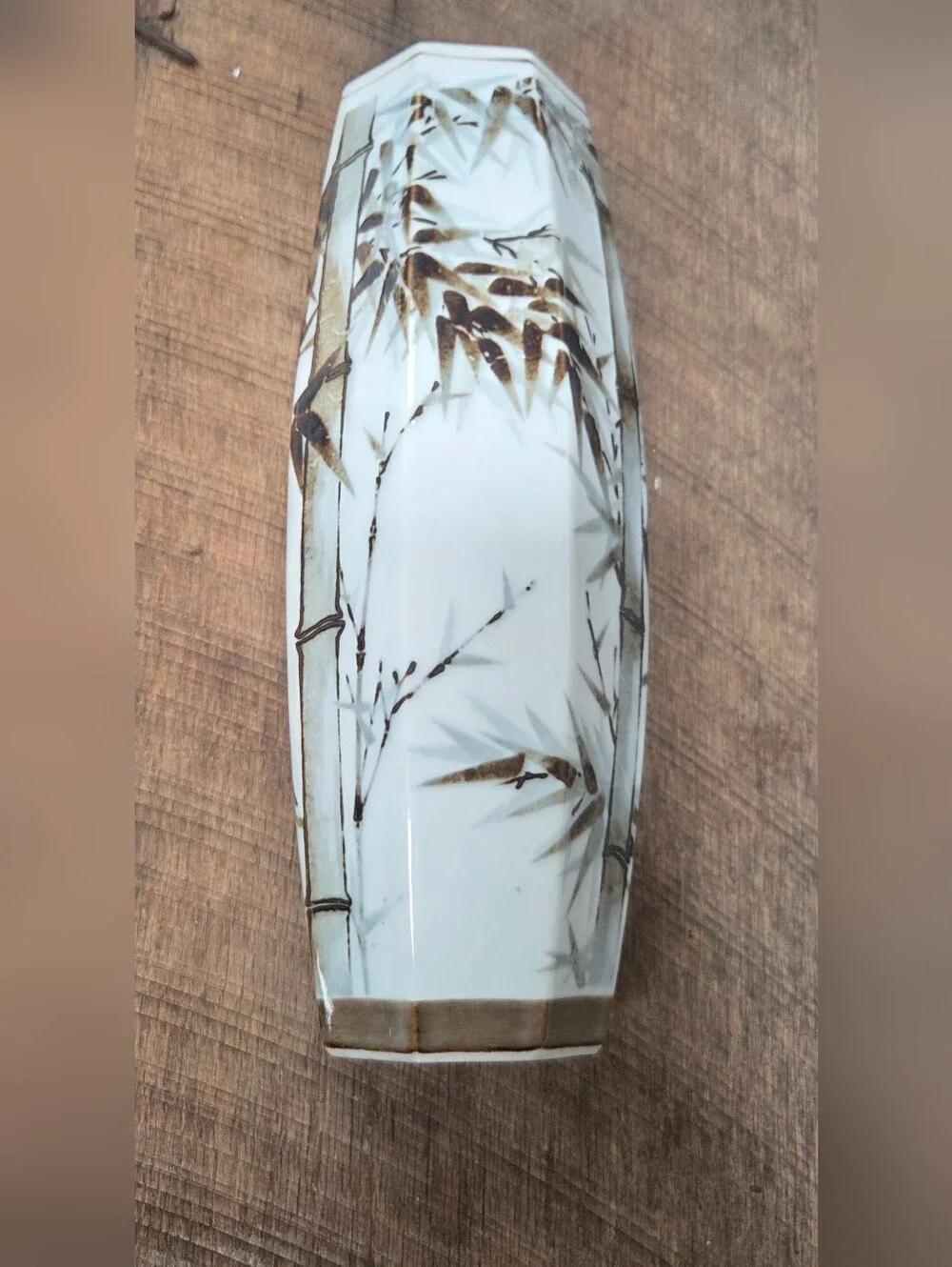 Vintage Japanese octagonal porcelain vase / Signed Bottom ~ Bin R
